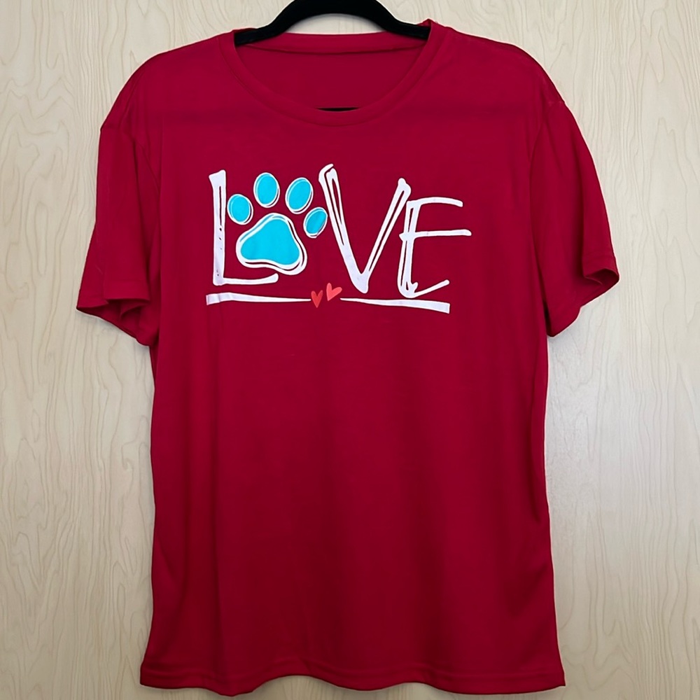 Cute Love paw print shirt